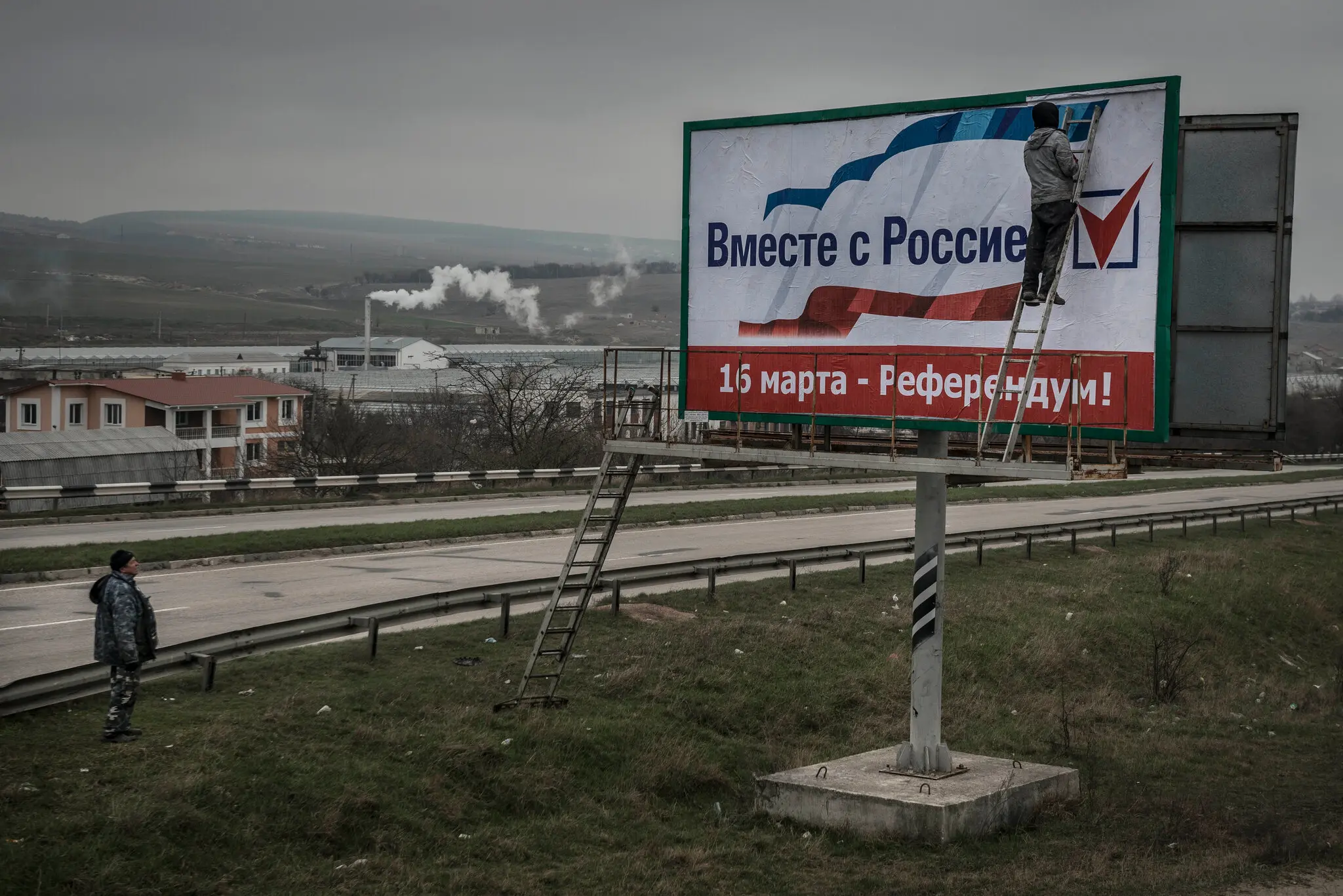 Дрони атакували Сімферополь: знищено два вертольоти РФ у аеропорту